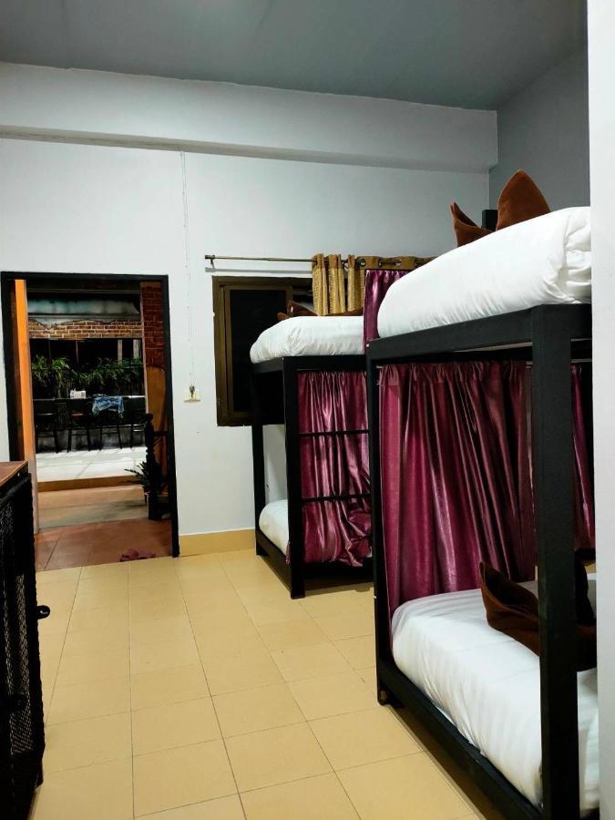 Save Hostel Koh Tao Room photo